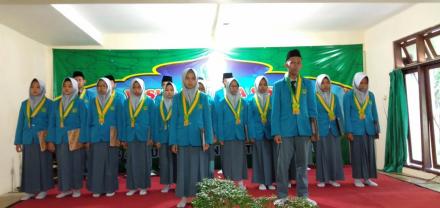 Wisuda Pari Purna Siswa MTs Al-Furqon Sanden